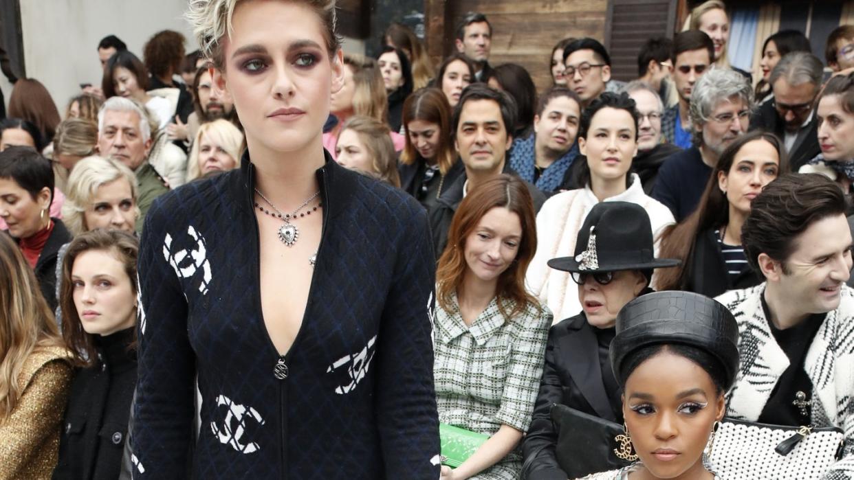 Janelle Monáe (r) und Kristen Stewart bei der Präsentation der Herbst-Winter 2019/2020 Ready-to-Wear-Kollektion von Chanel. Foto: Thibault Camus