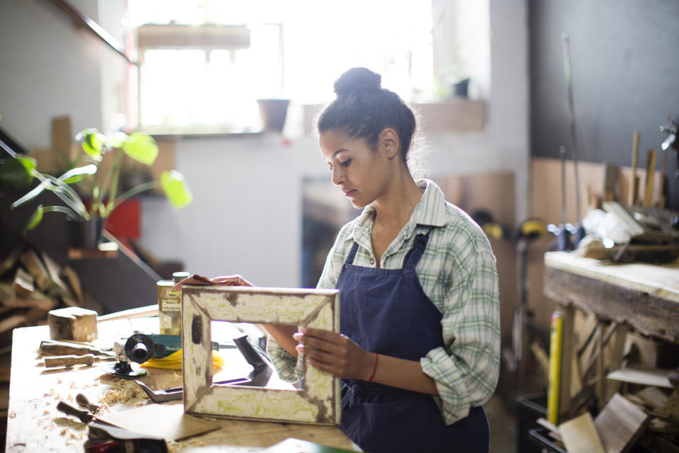 Supporting small, local businesses and being an Amazon shopper don&rsquo;t have to be mutually exclusive. Here's why. (Photo: Alistair Berg via Getty Images)