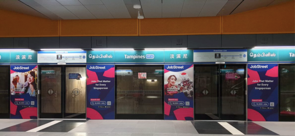 JobStreet’s OOH Campaign in Singapore Train Stations