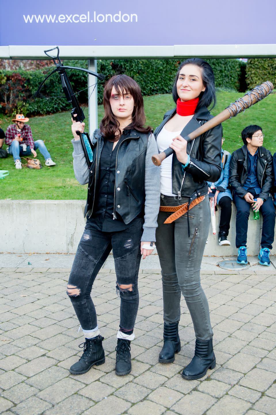 couples halloween costumes daryl and negan from 'the walking dead'