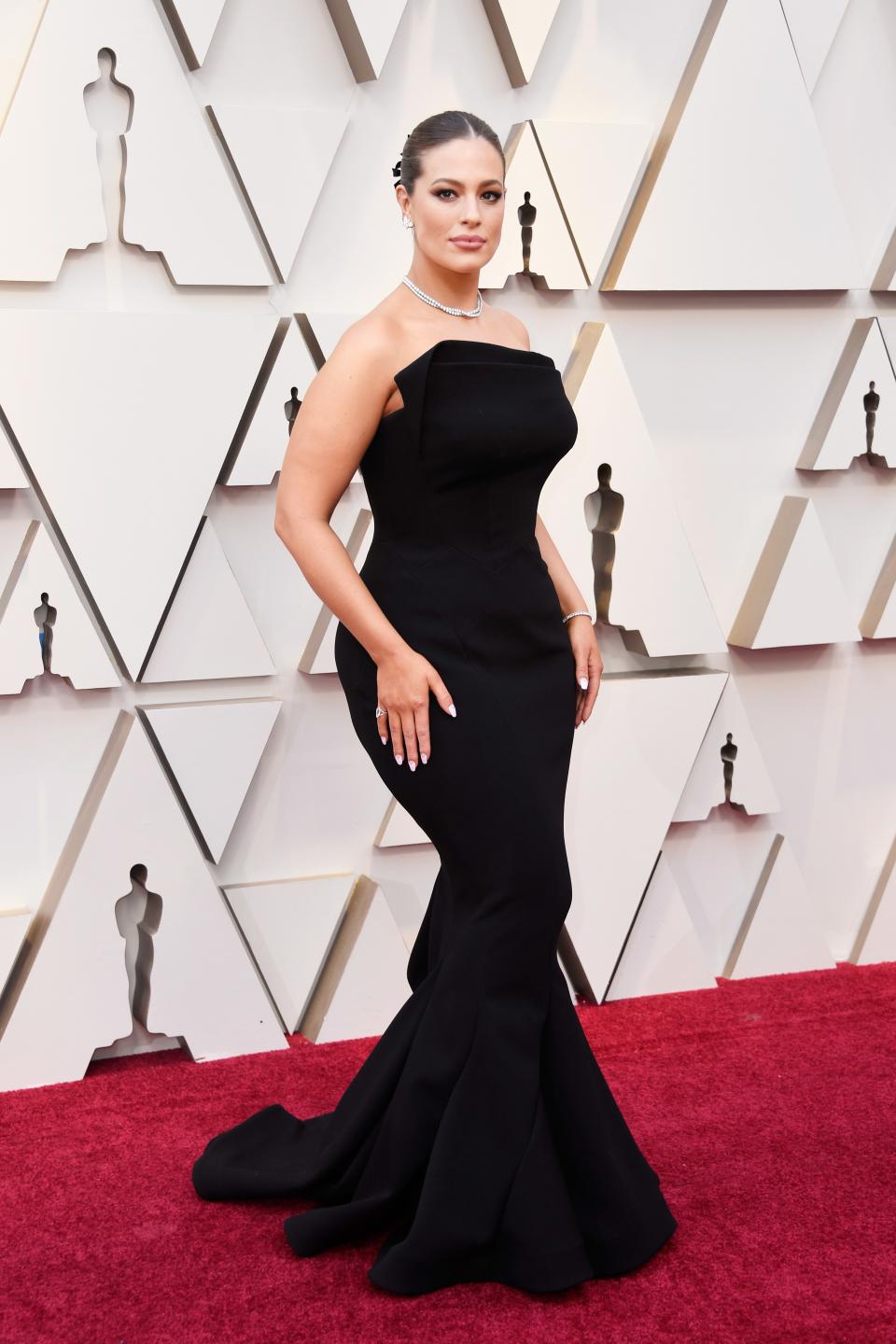 <h1 class="title">Ashley Graham in Zac Posen</h1><cite class="credit">Photo: Getty Images</cite>