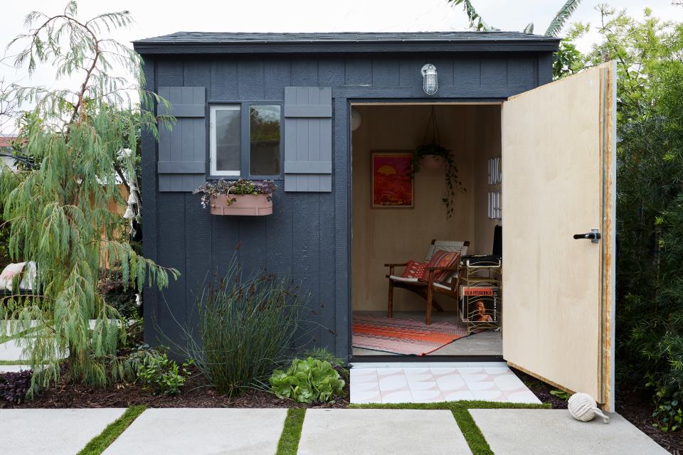 AFTER: “We specifically used maple wood wall paneling to give the shed a unique factor and a ‘cabin in the middle of nature’ vibe,” explains Shanty.