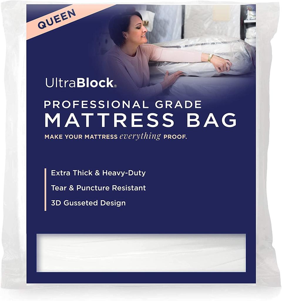 Mattress bag for moving or storage