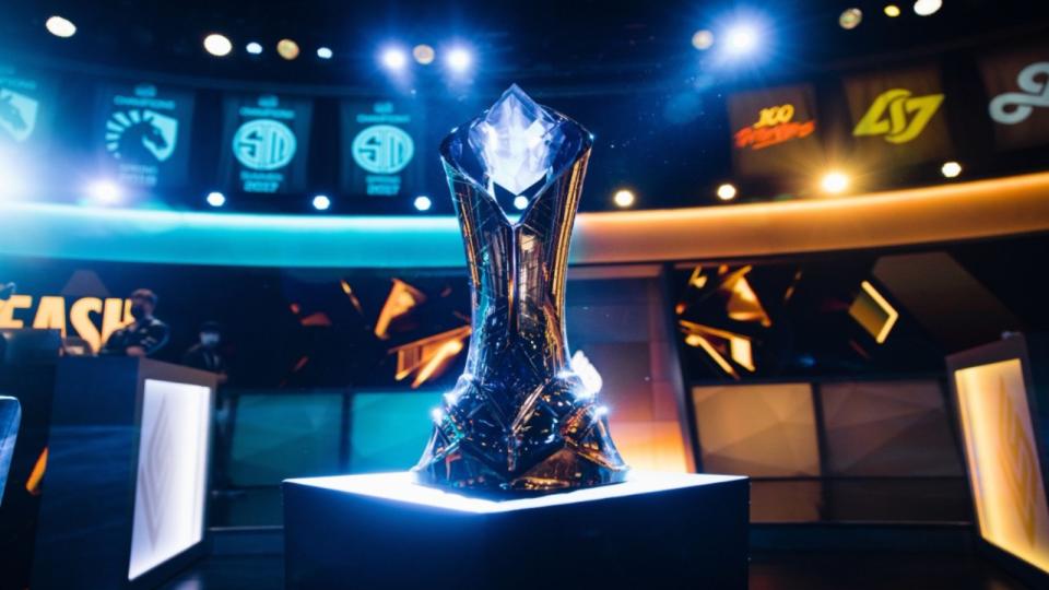 The LCS Players Association has made a historic vote to stage a walkout at the 2023 LCS Summer Split, amid changes made by Riot Games for the North America Challengers League. (Photo: Riot Games)