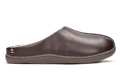 Clarks relaxed slipper