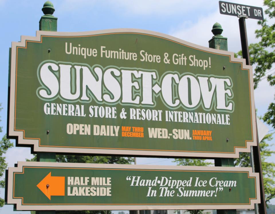 Sunset Cove on Messenger Lake in Quincy, an ice cream destination by both land and lake, tied for second place.