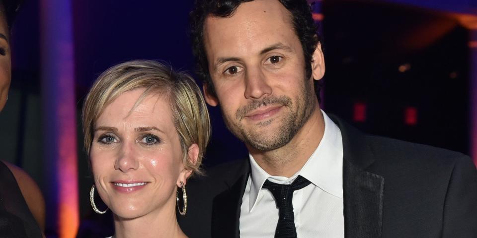 Wiig and her fiancé Avi Rothman.