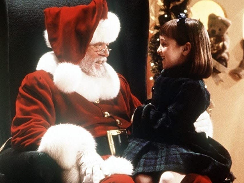 Richard Attenborough and Mara Wilson in "Miracle on 34th Street" (1994).