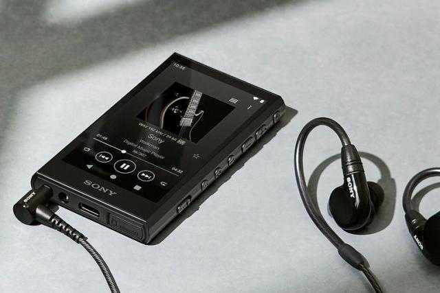 El reproductor de música portátil no murió: Sony Walkman ha vuelto y es  espectacular