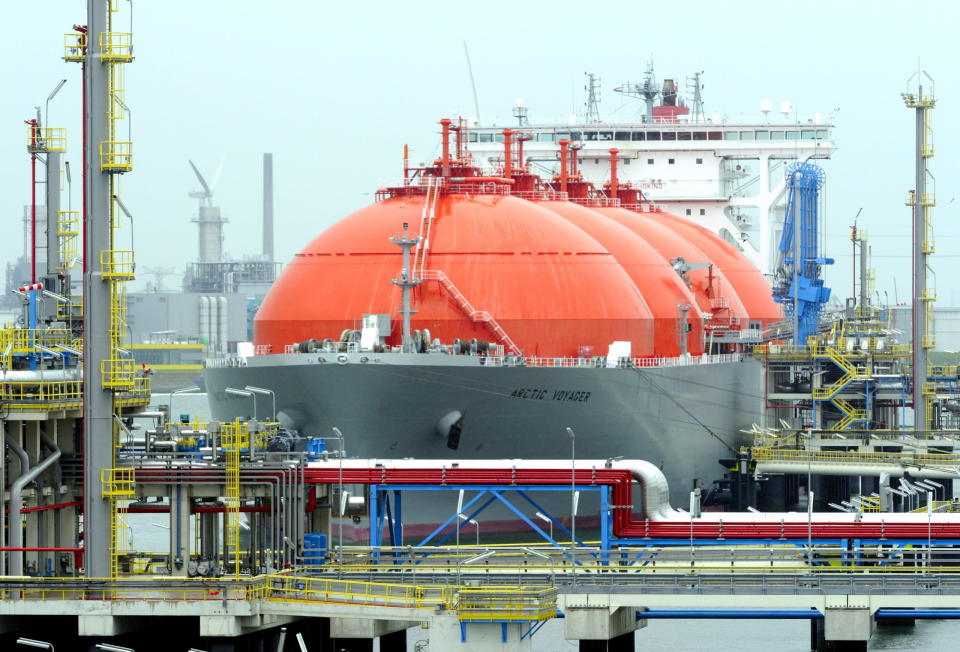 LNG-Terminal im Hafen von Rotterdam