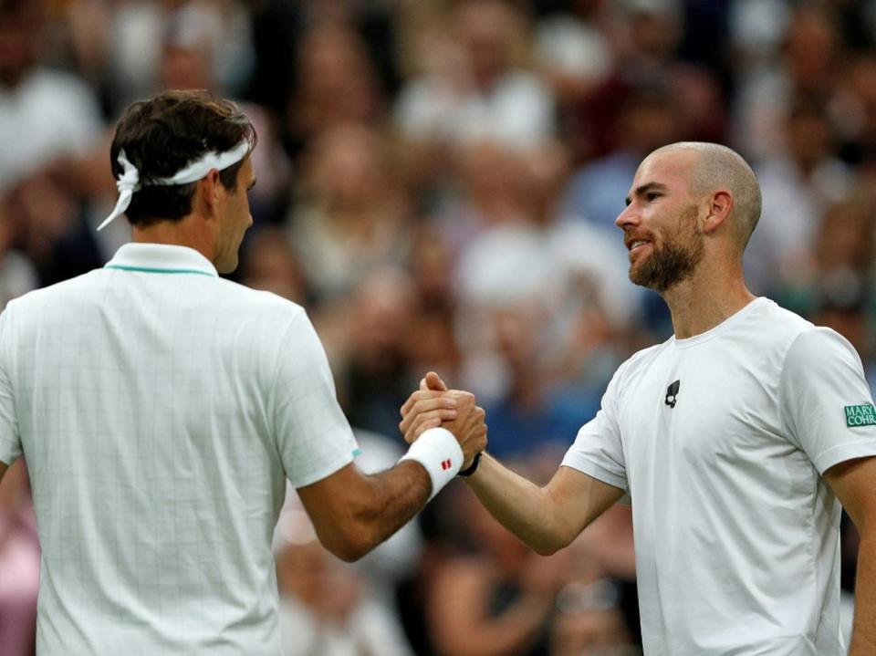 Federer schrammt an Erstrunden-Aus vorbei