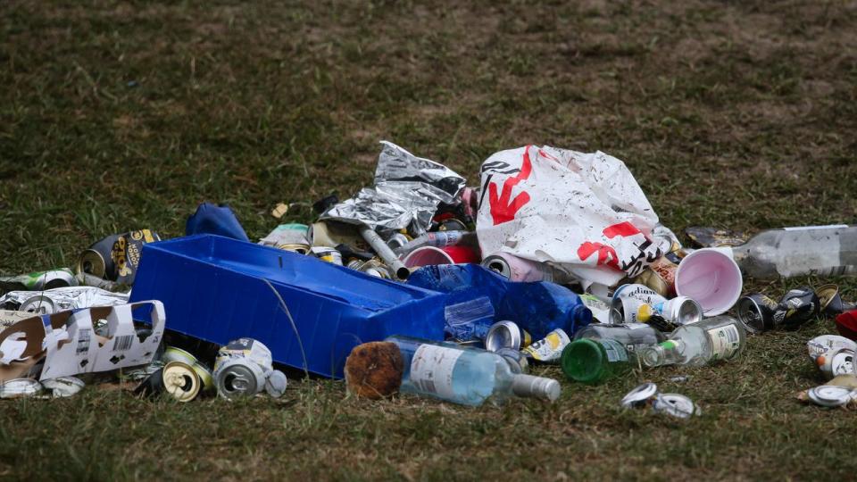 BRONTE BEACH CLEANUP