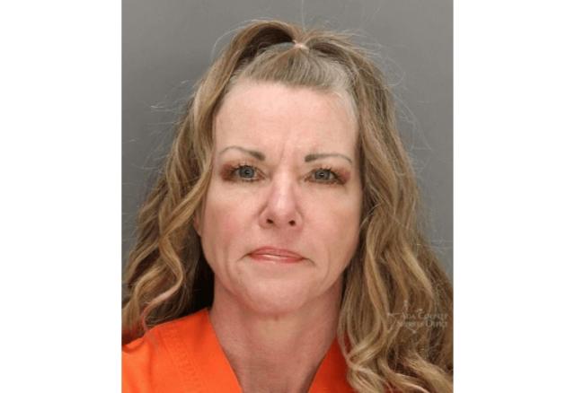 Photo d'identité de Lori Vallow, reconnue coupable de l'assassinat de ses deux enfants et de complicité dans l'assassinat de l'ex-femme de son nouveau mari, donnée par le bureau du shérif du comté d'Ada le 12 mai 2023