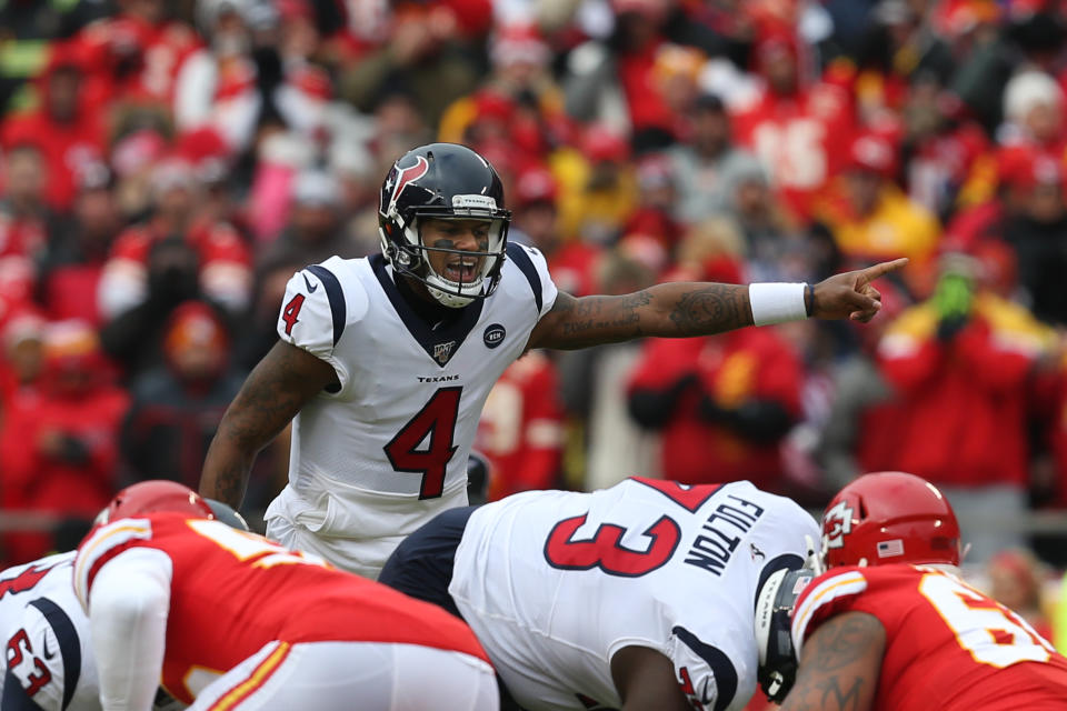 KANSAS CITY, MO - JANUARY 12: Houston Texans quarterback Deshaun Watson (4) points out the coverage in the first quarter of an NFL Divisional round playoff game between the Houston Texans and Kansas City Chiefs on January 12, 2020 at Arrowhead Stadium in Kansas City, MO. (Photo by Scott Winters/Icon Sportswire via Getty Images)