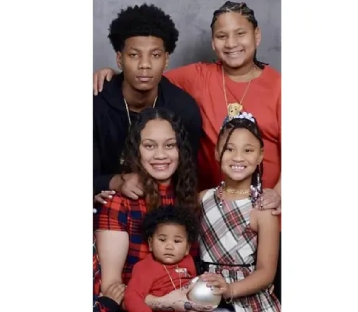 Delrie Rosario, 36, was a devoted mother to her four children Delaino, Rickey, Ric’Kae and Delaiah. (GoFundme)