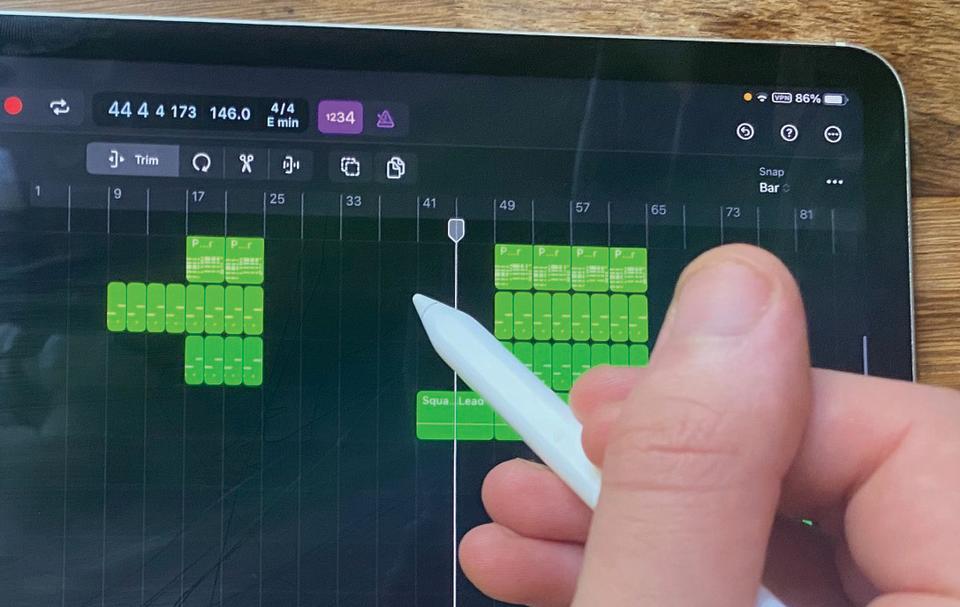 logic pro ipad