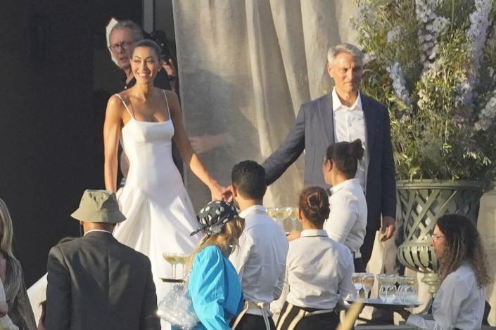 Wedding of Ari Emanuel and Sarah Staudinger in St-Tropez,with guests Emily Ratajkowski, Elon Musk, Puff Daddy, Larry David and Rahm Emanuel Set ID: 604665. 28 May 2022 Pictured: Wedding of Ari Emanuel and Sarah Staudinger in St-Tropez,with guests Emily Ratajkowski, Elon Musk, Puff Daddy, Larry David and Rahm Emanuel Set ID: 604665. Photo credit: EliotPress / ELIOTPRESS / MEGA TheMegaAgency.com +1 888 505 6342