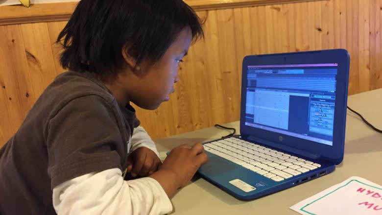 Iqaluit campers get a chance to experiment with science