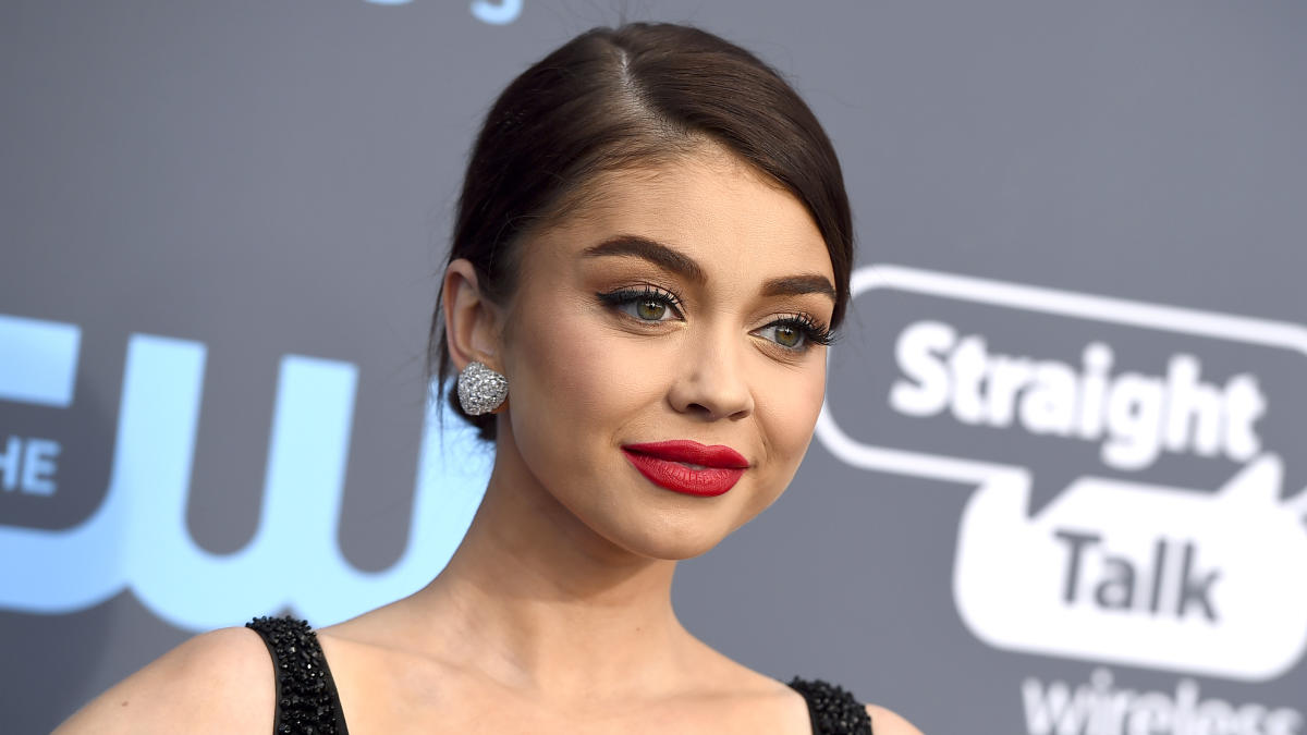 Sarah Hyland Says She Was Sexually Assaulted As A Teen But Kept Quiet I Thought No One Would 0060