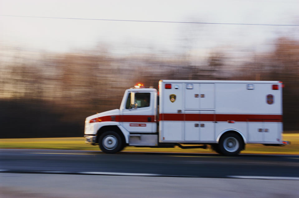Ein Krankenwagen konnte genau zum Unfallort geleitet werden – mit einer App (Symbolbild: Getty Images)