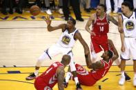 May 26, 2018; Oakland, CA, USA; Golden State Warriors forward Kevin Durant (35) battles for the ball with Houston Rockets forward Trevor Ariza (1) in game six of the Western conference finals of the 2018 NBA Playoffs at Oracle Arena. Mandatory Credit: Cary Edmondson-USA TODAY Sports