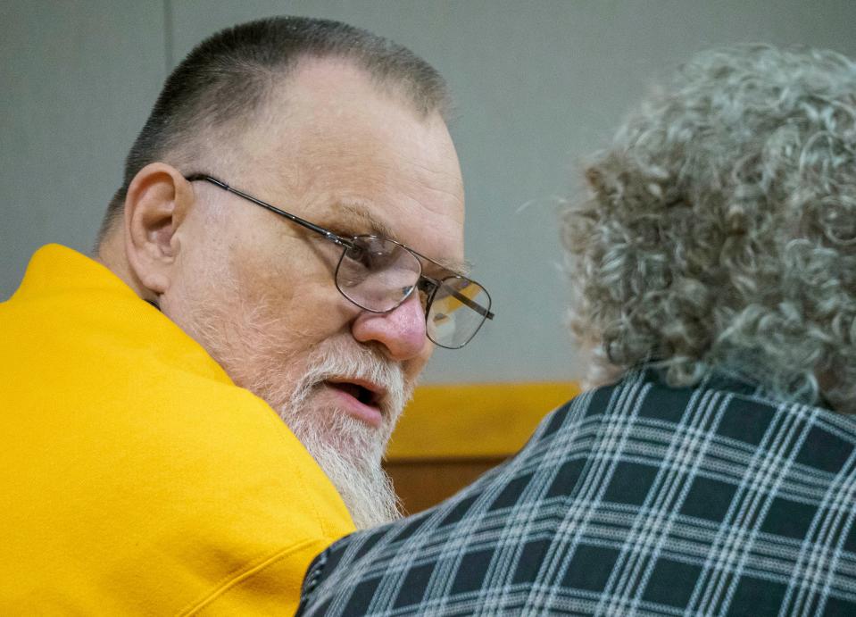 William “Wild Bill” Roberts speaks with attorney Brenda Smith during his trial at the Lake County Courthouse in Tavares on Wednesday, March 30, 2022. [PAUL RYAN / CORRESPONDENT]