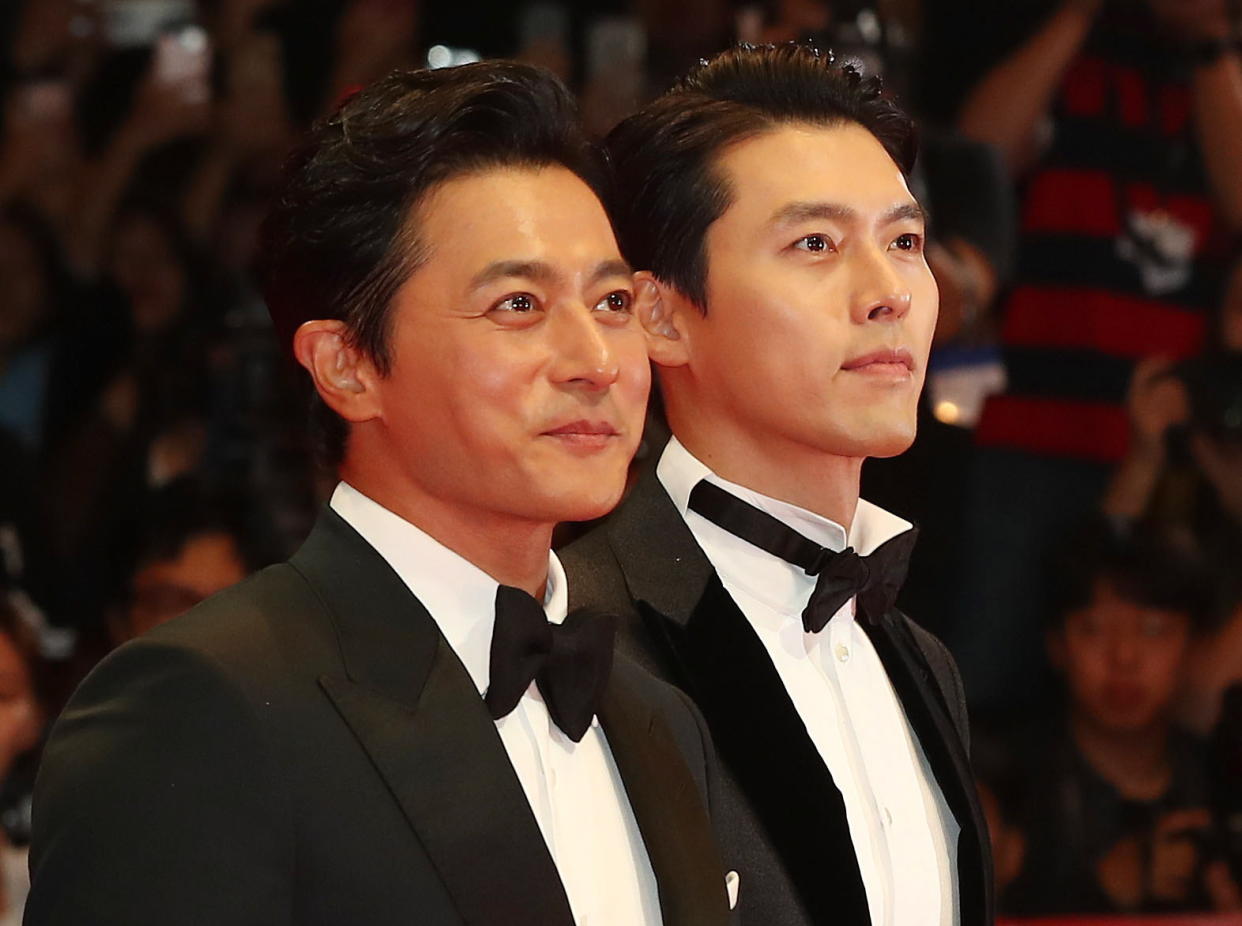 Korean actors Jang Dong-Gun (left) and Hyun Bin attending the Busan <span>International </span>Film Festival on 4 October, 2018. (Photo: EFE/Yonhap)