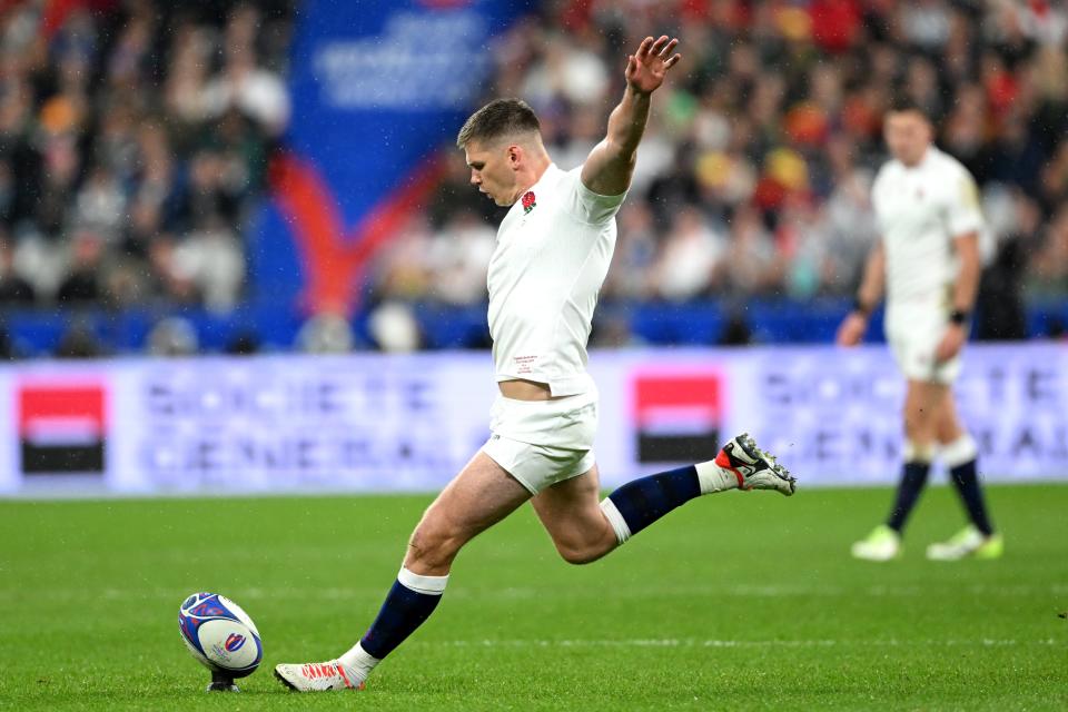 Farrell kicks another England penalty in a near-perfect first half (Getty Images)