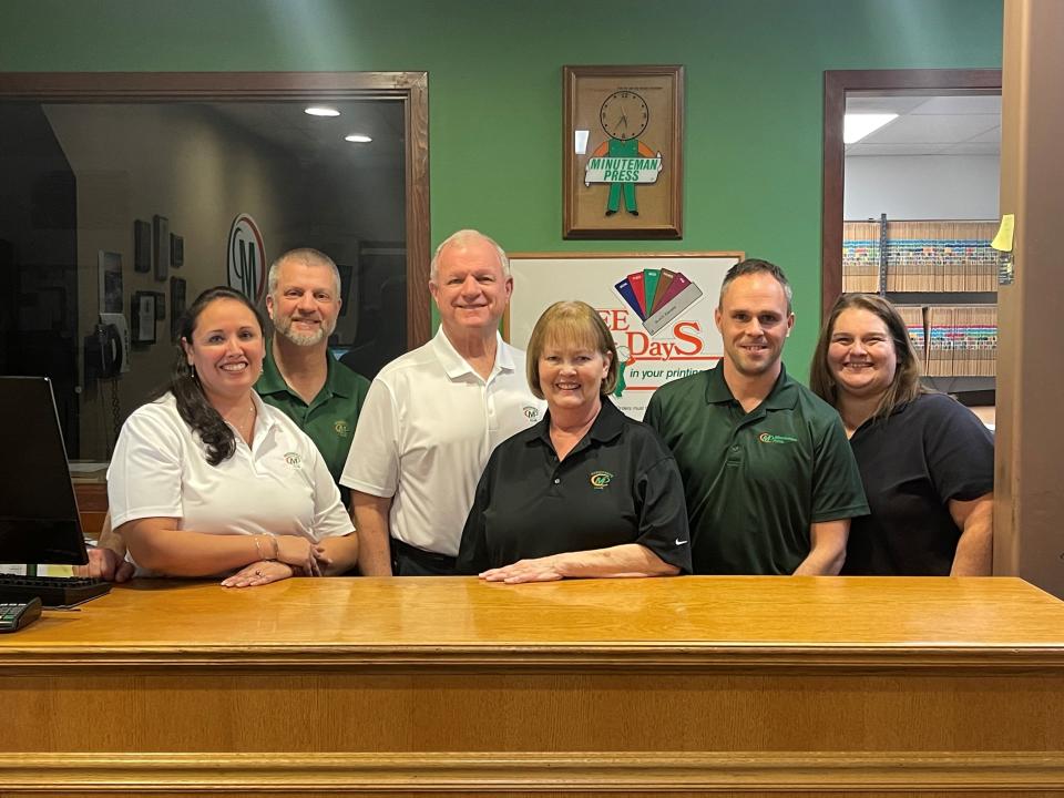 Minuteman Press in Tigard, OR is celebrating 35+ years in business and now features two generations of business ownership. Pictured L-R: Carolyn & Craig Davidson, Bob & Ruth Davidson, and Christopher & Lisa Brown.