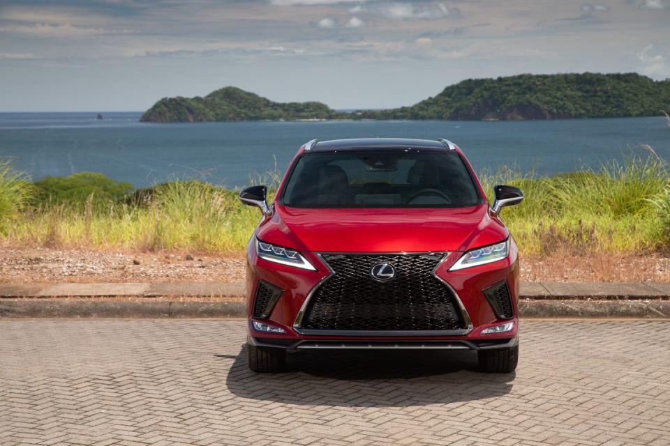 <p>2020 Lexus RX</p>