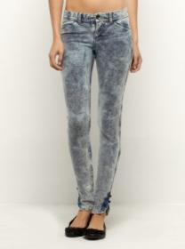 Roxy acid-wash jeggings, $49.50.