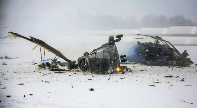 Hubschrauber-Absturz in Berlin: Vier Verletzte und ein Toter (Bild: dpa)