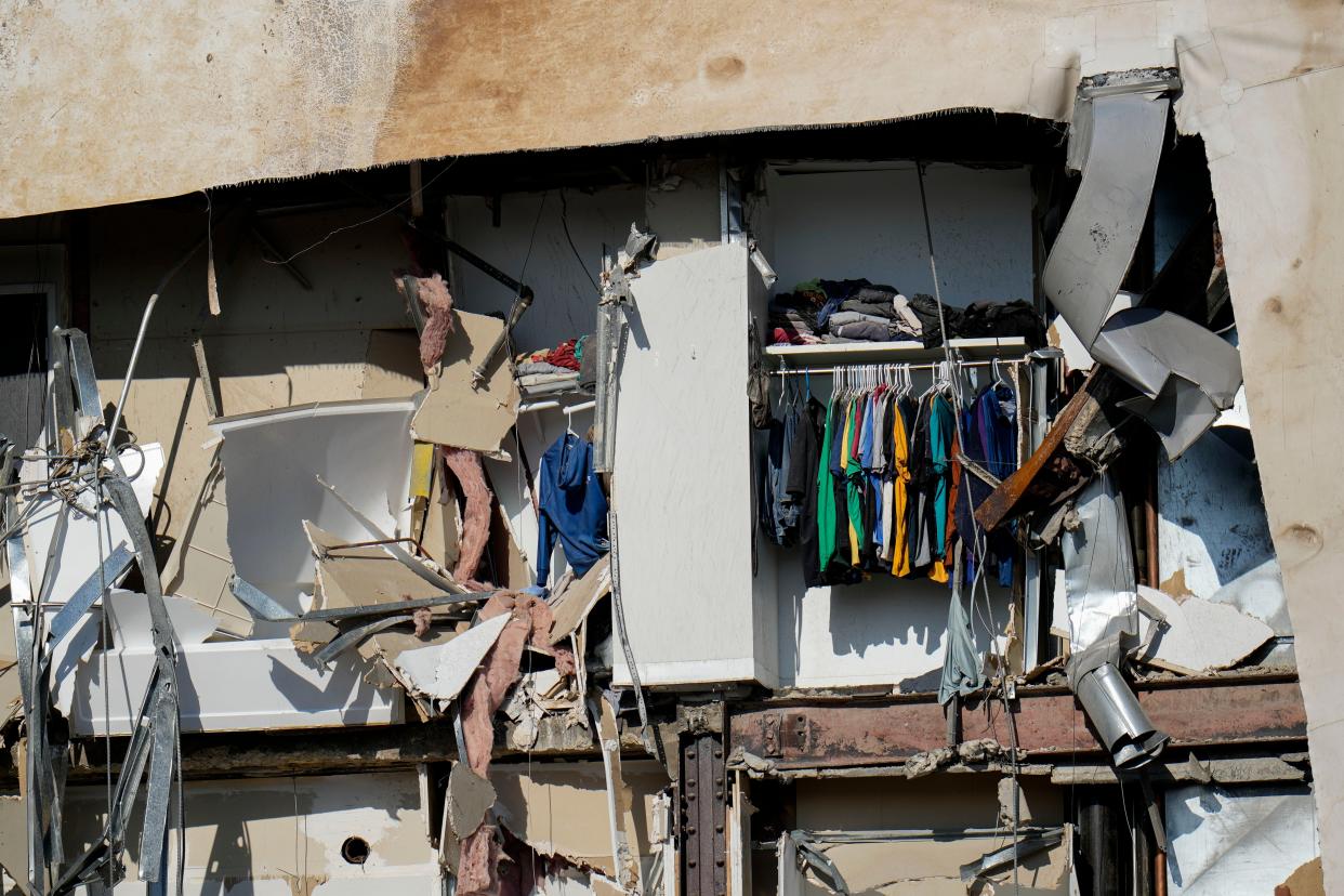 Building Collapse Iowa (AP)