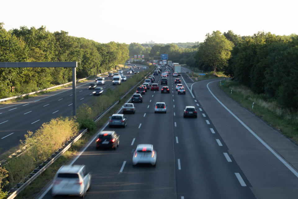 Die A555 ist Deutschlands erste und älteste Autobahn (Bild: Getty Images)