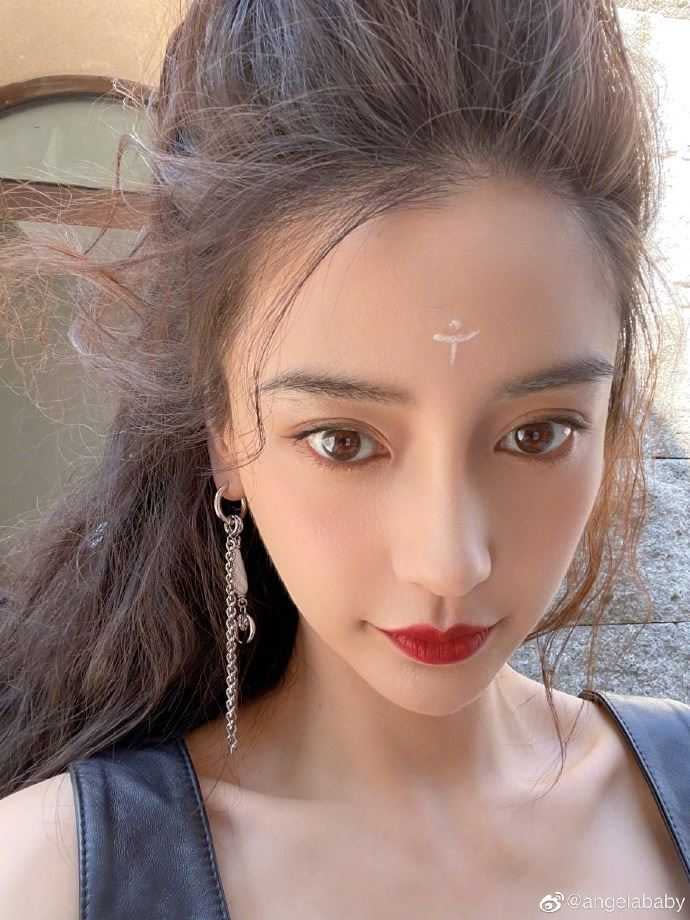 （圖／翻攝微博＠Angelababy）