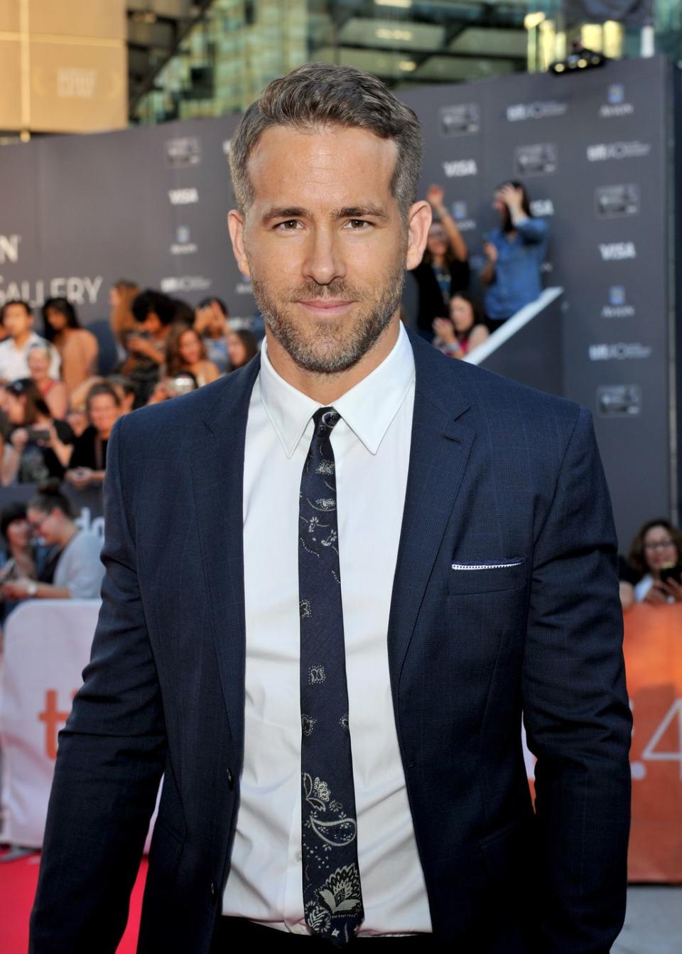 Ryan Reynolds: Hal, <i>Green Lantern</i>