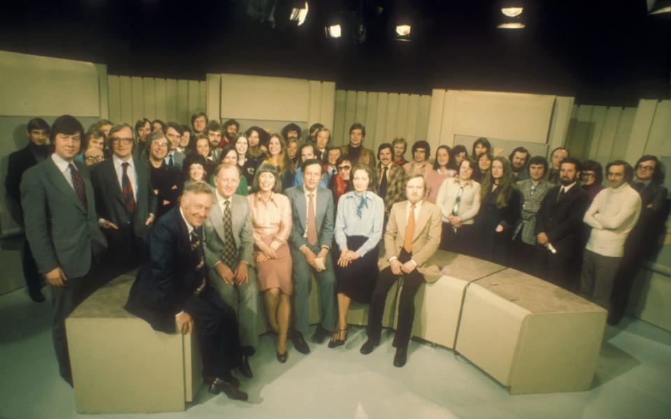 The Nationwide team in 1975, front row, l-r, Michael Barratt, Frank Bough, Valerie Singleton, Wellings, Sue Lawley and Richard Stilgoe - BBC