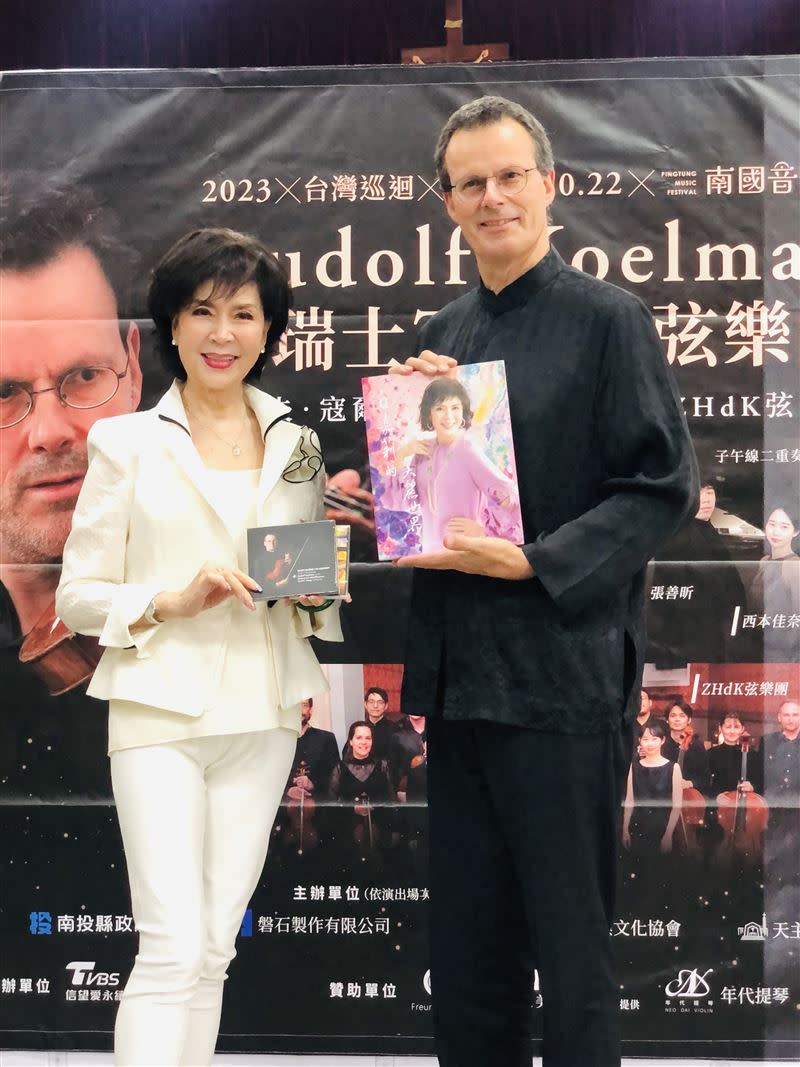 白嘉莉今與小提琴大師Rudolf Koelman出席公益活動。（圖／記者鍾智凱攝）