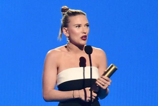 People's Choice Awards: Scarlett Johansson says she owes award to badass  women