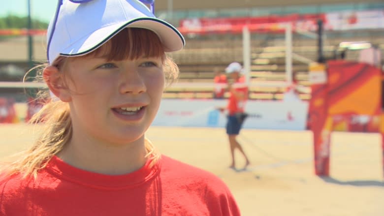 Young volunteers thrilled to be part of Canada Summer Games in Winnipeg