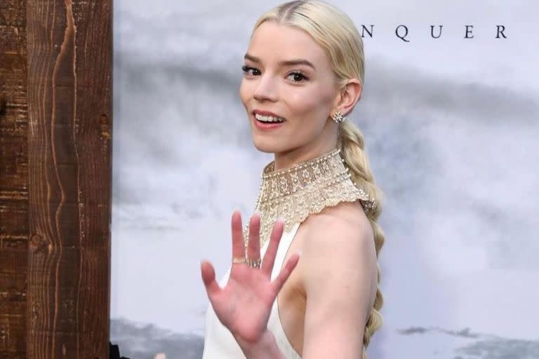 El fugaz mensaje de Anya Taylor-Joy que llamó la atención de sus fans: “Mi Twitter ha sido hackeado”