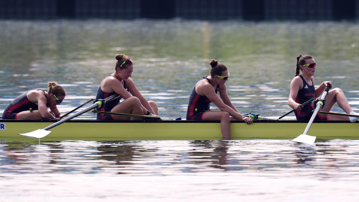 Helen Glover has to settle for women’s four silver as Netherlands edge out GB