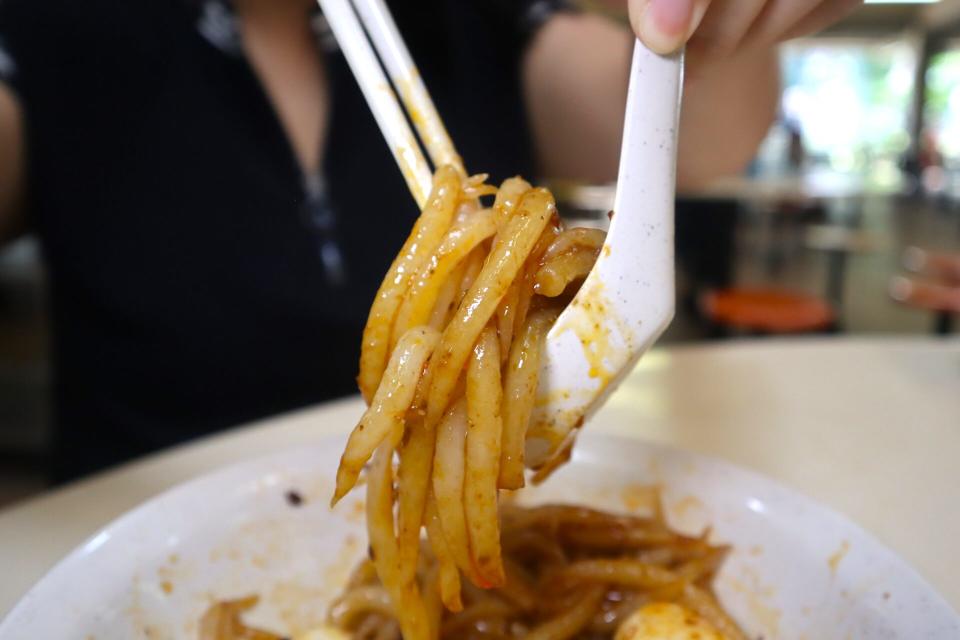 Shan Yuan Teochew Kway Teow Noodle - closeup of mee tai mak