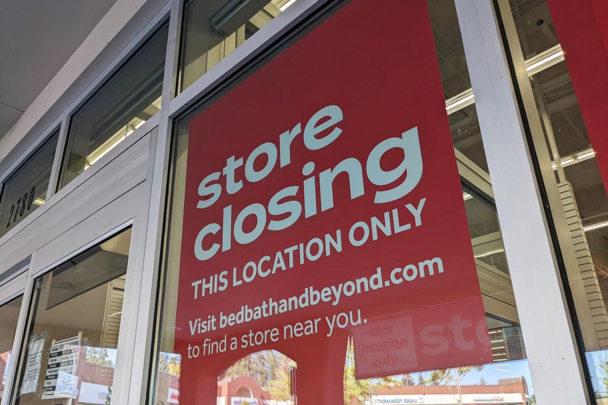 Hillsboro, OR, USA - Oct 2, 2022: Store Closing sign is seen at the entrance to a Bed, Bath & Beyond retail store in Hillsboro, Oregon.