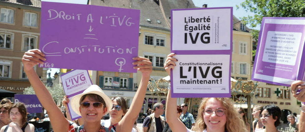 L'absence du terme « droit » est synonyme de « victoire incomplète » pour les associations féministes (photo d'illustration).  - Credit:Darek SZUSTER / MAXPPP / PHOTOPQR/L'ALSACE/MAXPPP