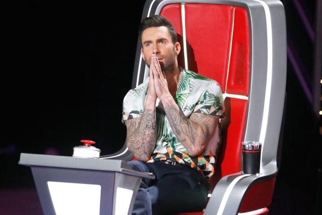 Adam Levine Debuts Blue Hair on 'The Voice' Finale - wide 6