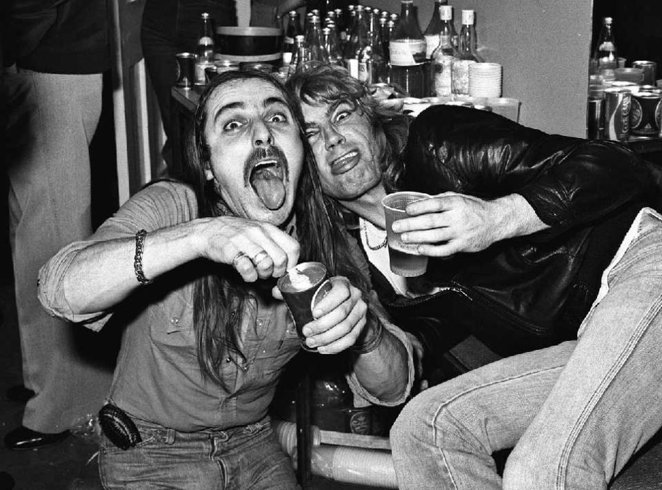 John Coghlan and Rick Parfitt backstage on Quo’s world tour 1977-1978