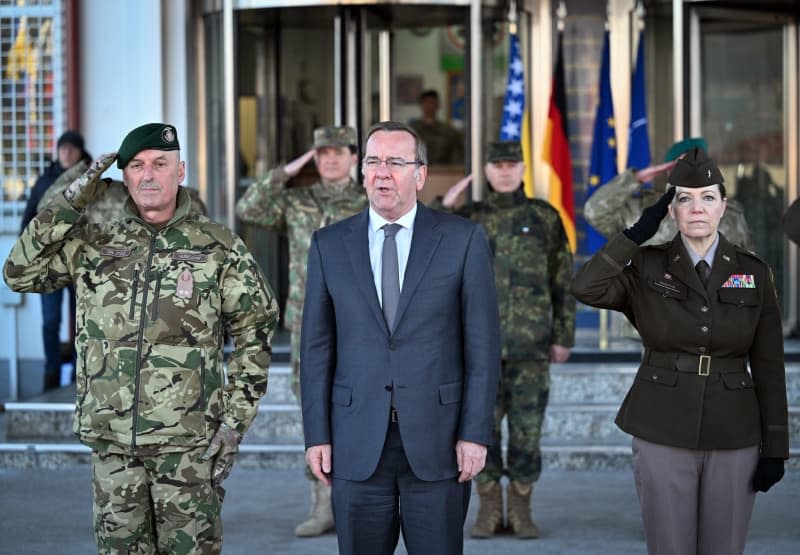 German Minister of Defense Boris Pistorius is received with military honors at Camp Butmir by US Brigadier General Pamela McGaha (R), Commander of NATO Headquarters Sarajevo, and Hungarian Major General Laszlo Sticz (L), Commander of the European Union Force (EUFOR) Althea. Soeren Stache/dpa