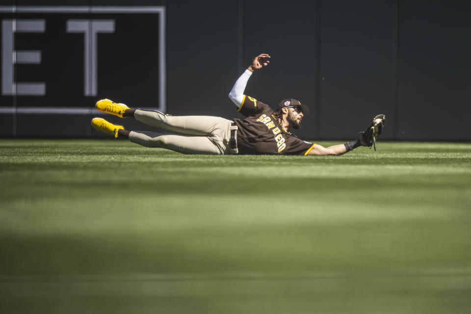 Fernando Tatis Jr.移防右外野。（Photo by Matt Thomas/San Diego Padres/Getty Images）