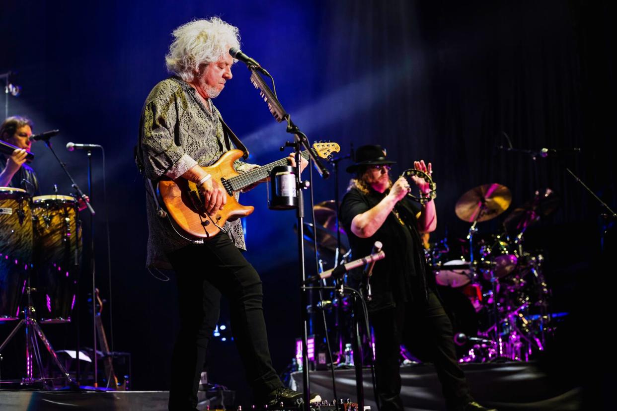 Steve Lukather and Joseph Williams of the American rock band Toto